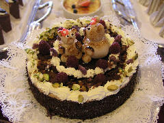 Foto einer ppigen Schokoladentorte